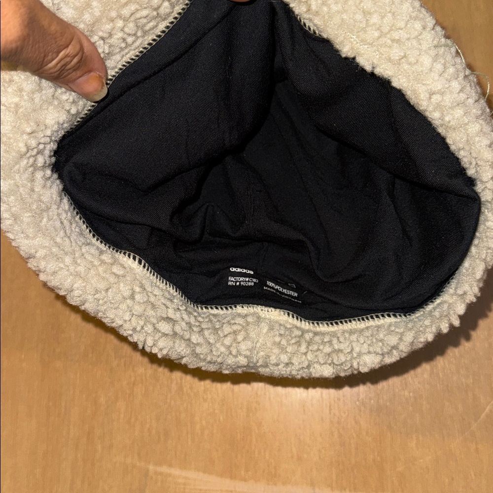 adidas Unisex Light Beige Sherpa Beanie Cap Soft Polyester Lining - Picture 3 of 3